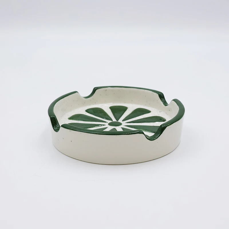 Wholesale Home and outdoor Decor New minimalist design style ash trays Custom ceramic green oranges Cigar ashtrays