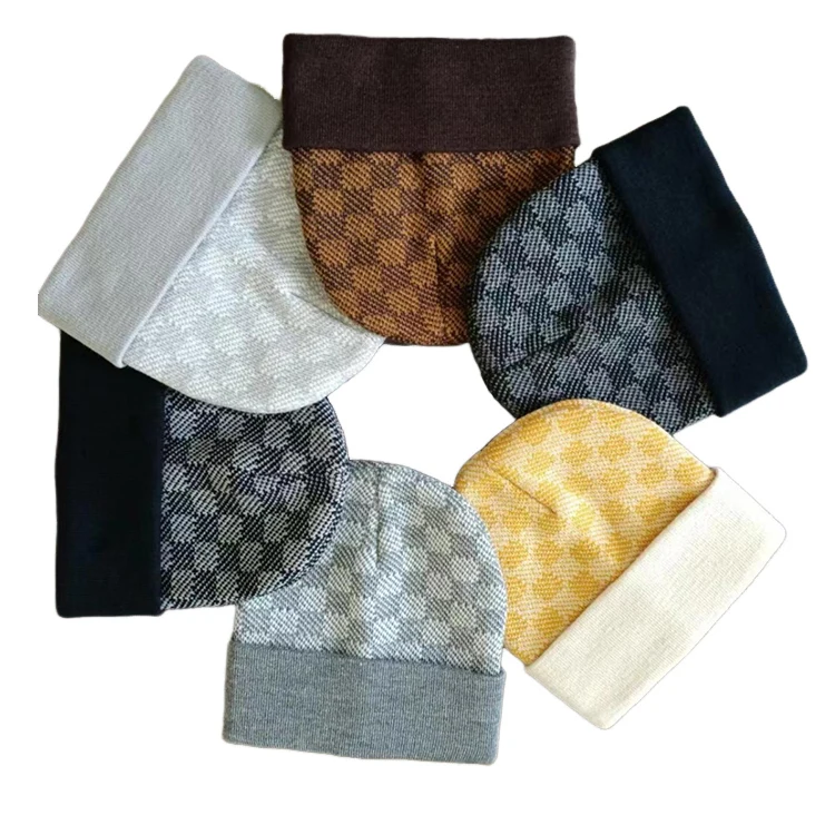 Новая Мужская и Женская осенне-зимняя шапка с буквами жаккардовая вязаная двусторонняя универсальная теплая дизайнерская шерстяная