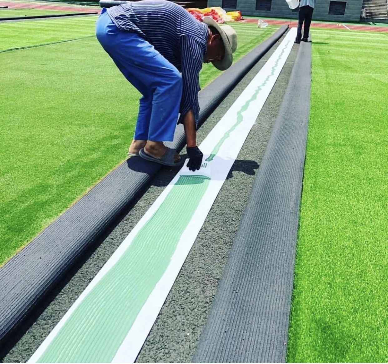 Bi-Component A+B Type Glue for Artificial Grass Turf for Soccer and Football for Sports Made from PP and PE Material