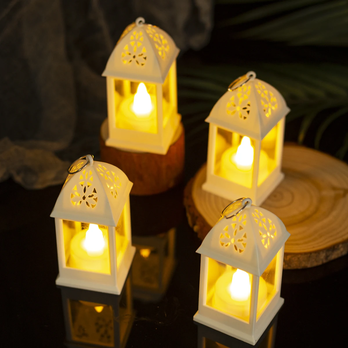 Plastic Mini Hollow Top Wind Light LED Warm Optoelectronic Candle Wind Light Festival Decoration Home Party Atmosphere Ornament