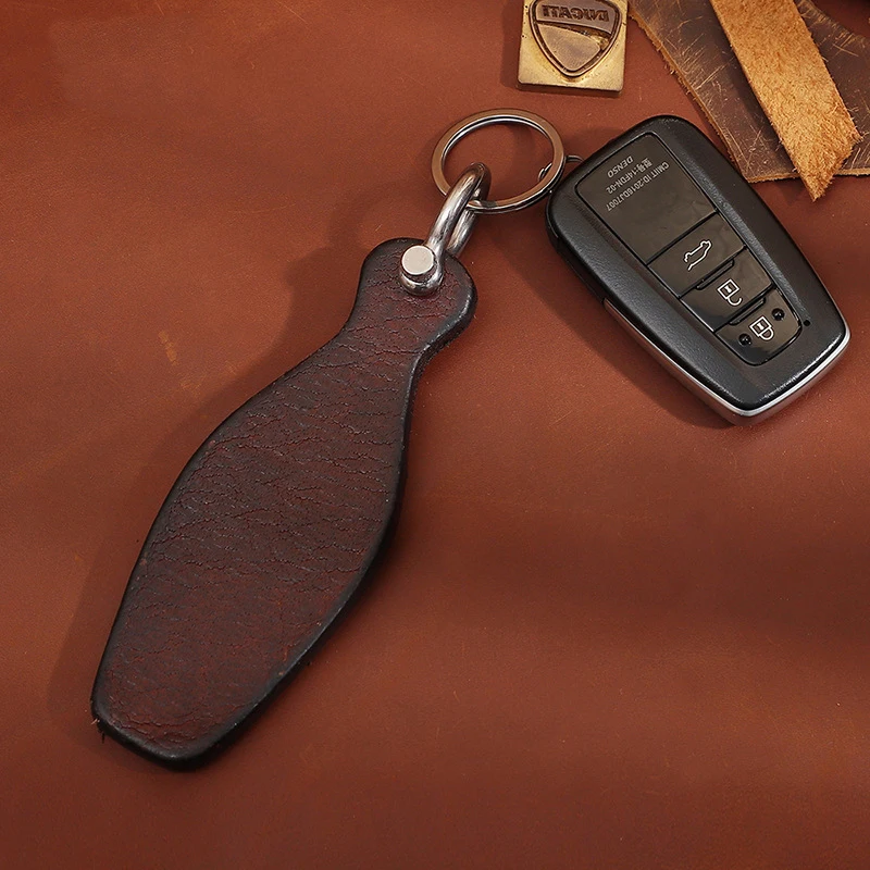 Cute head layer cowhide key pendant crazy horse skin  pendant key chain Creative new leather key chain