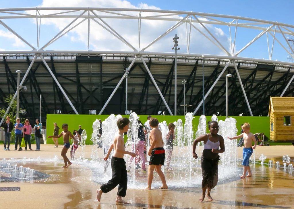 Hot programmable variable speed DC24V dmx512 fountain water pump for dry deck music fountain ground dancing fountain nozzle