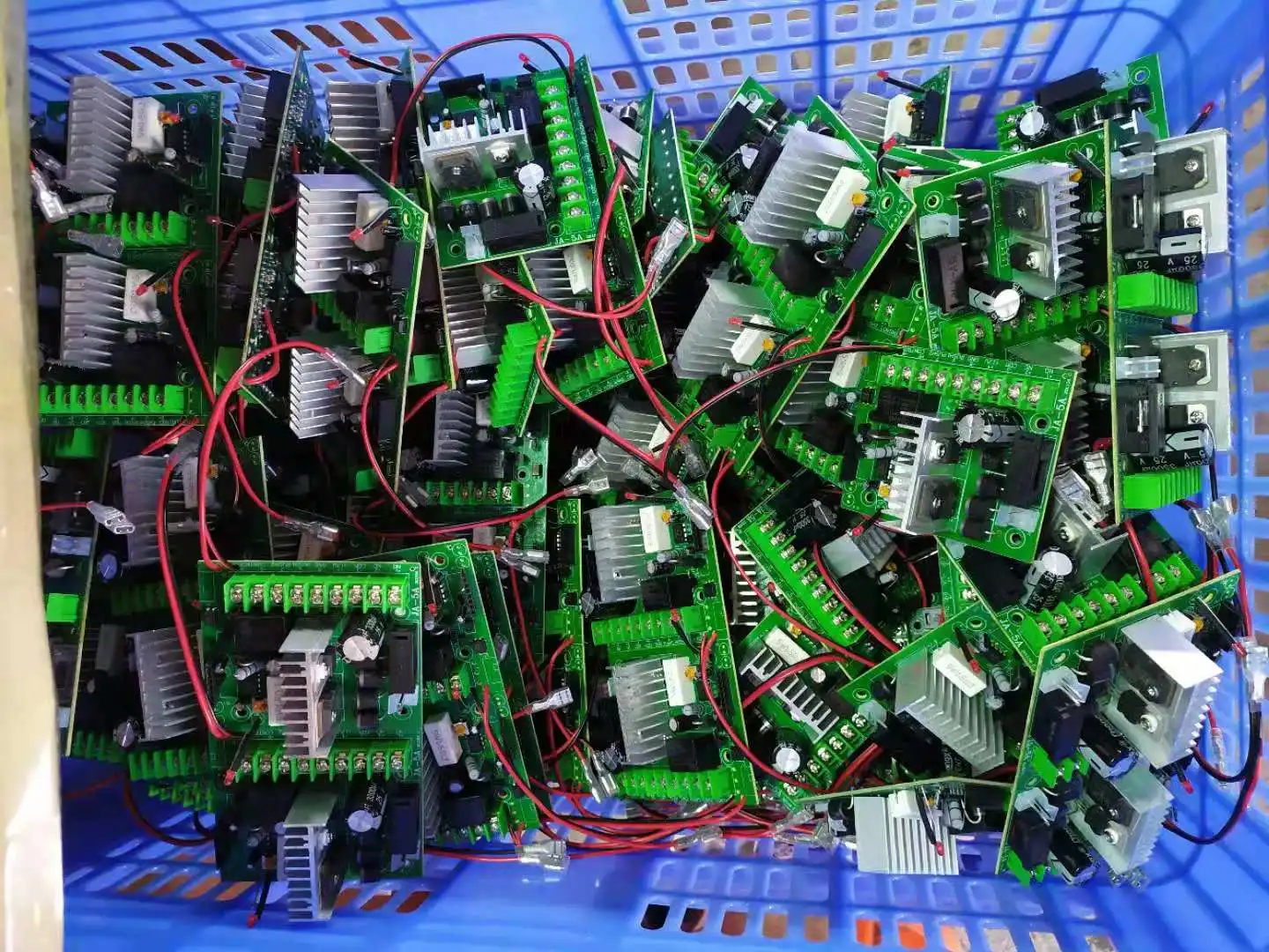 
Huarui 12V5A power supply 110-240V 50-60HZ power supplier switch power supply for access control system 