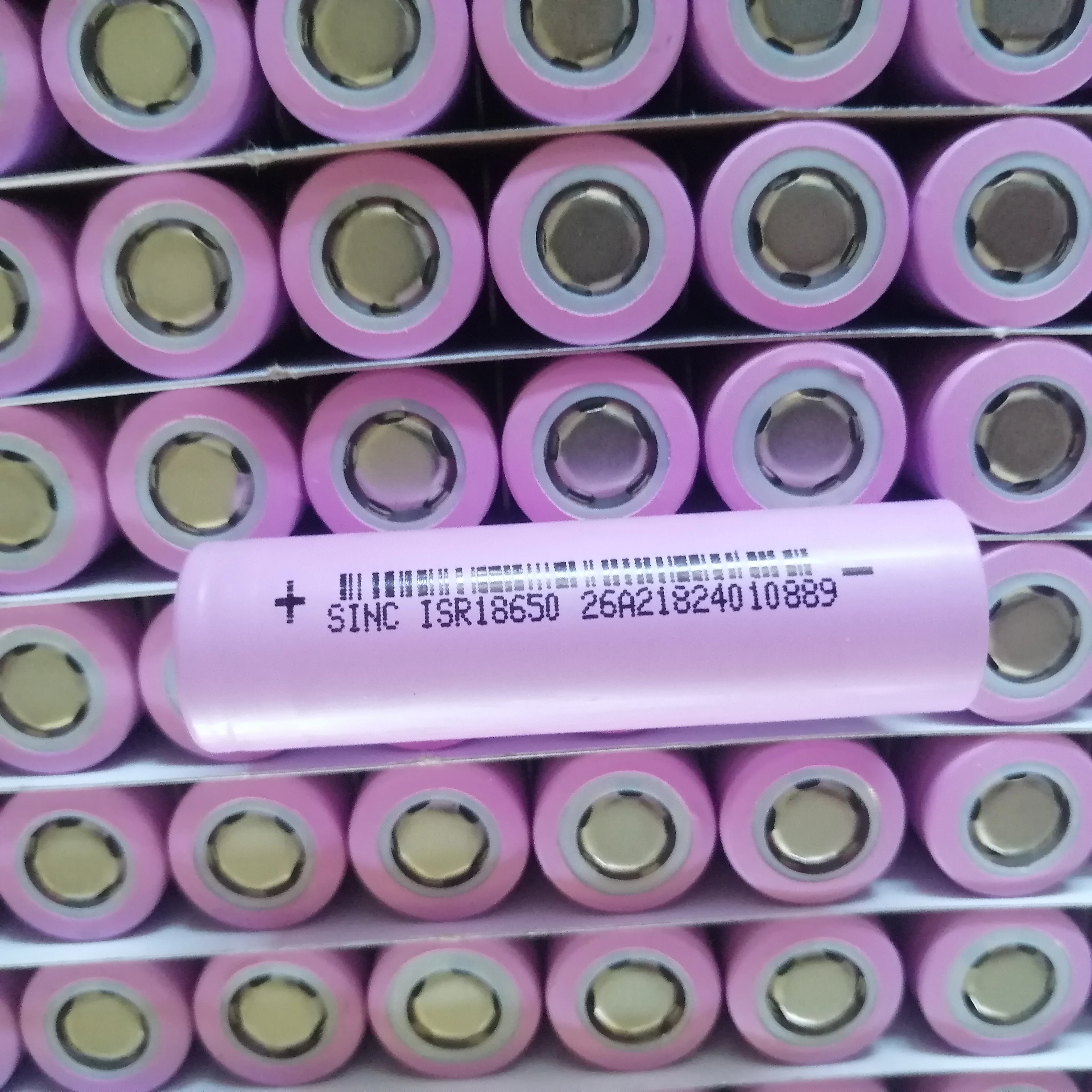 Hot sale Sinc Power cylindrical NMC ISR 18650 battery 2500mah cylindrical battery