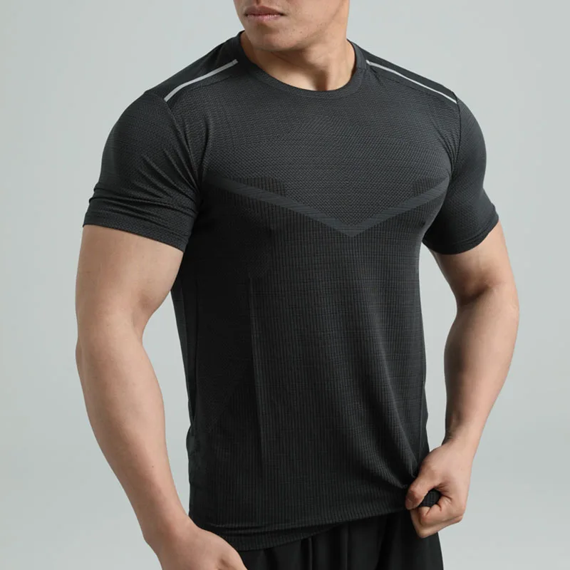 Oem Men Active Wear Gym Sports Running Tshirt Wholesale Athletic Clothes Manufacturer Small Orders Custom/
