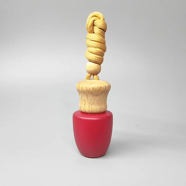 Stylish Frosted Black Glass Aroma Colored Hanging Rope Car Diffuser Bottle Mini Fragrance Oil Perfume Bottle