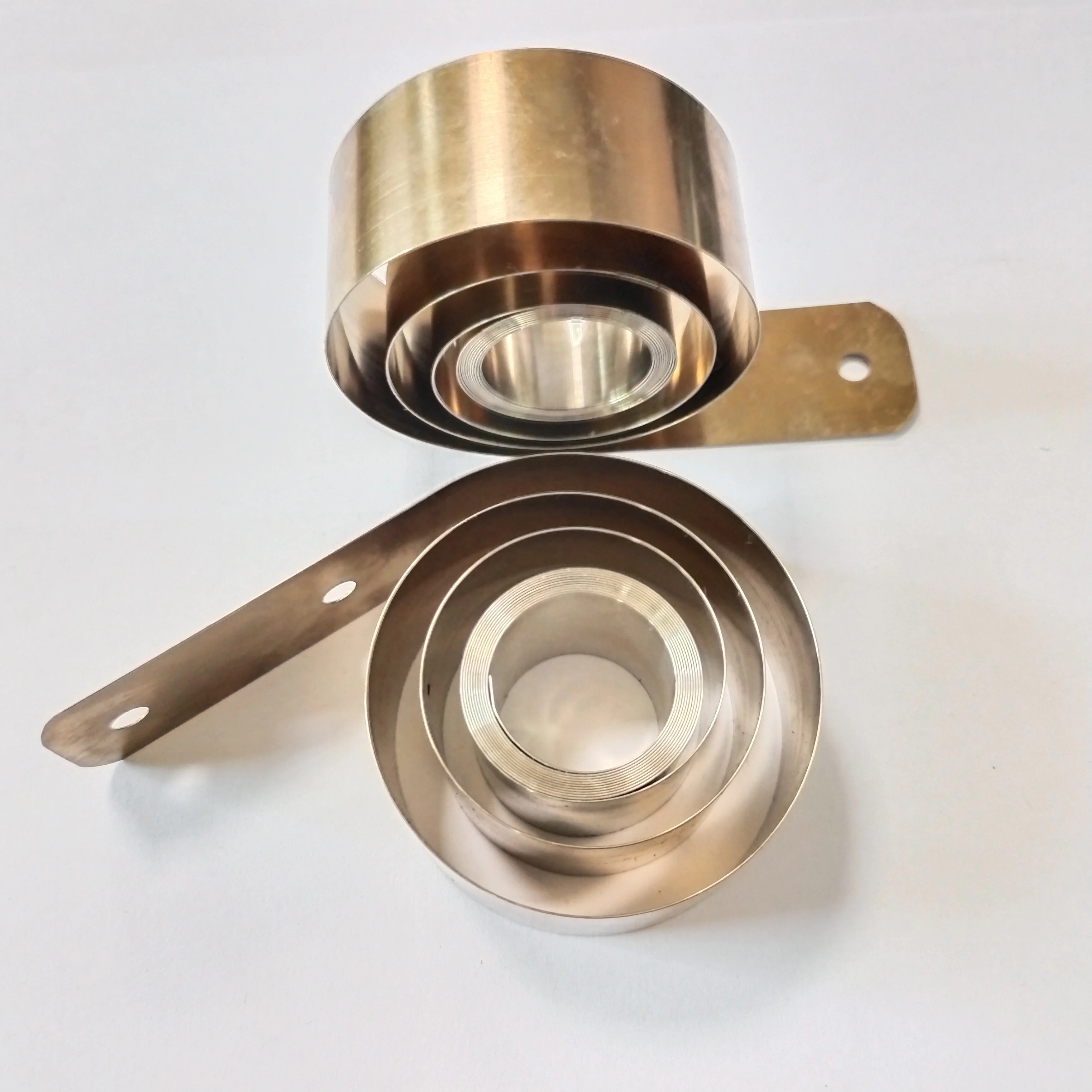 OEM Manufacturer Wholesales Precision Customized Metal flexible coil spring and variable force spring for cordless shade