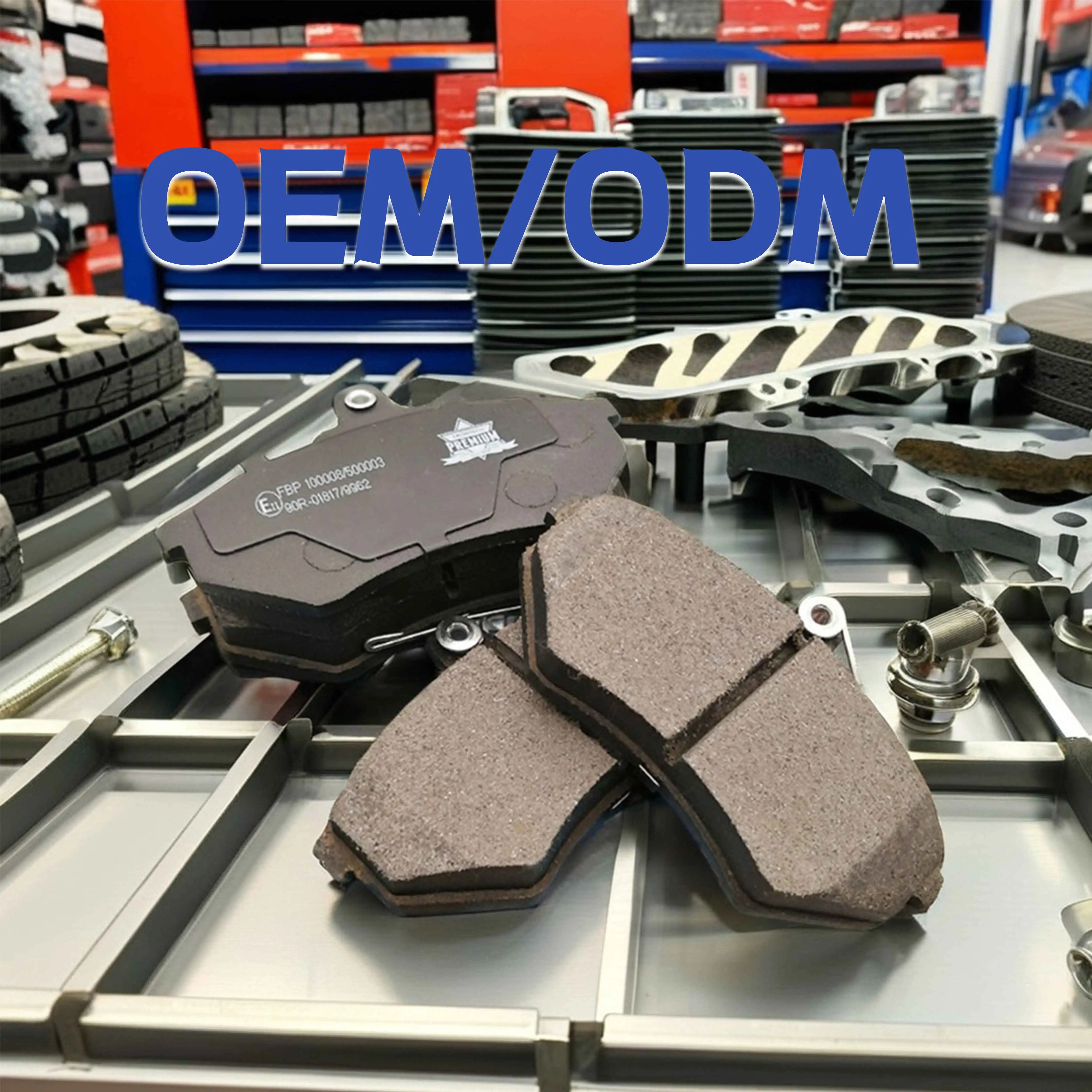 0446502220 Durable Toyota Compatible Ceramic Front Car Brake Pads Set with Fittings for Toyota HAICE Models