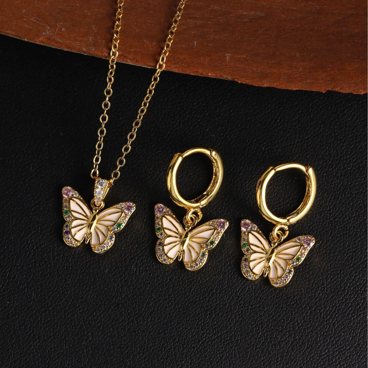 French Vintage 18K Gold Butterfly Necklace&Earrings Set Multiple Zircon Butterfly Necklace Light Luxury Wedding Jewelry Set