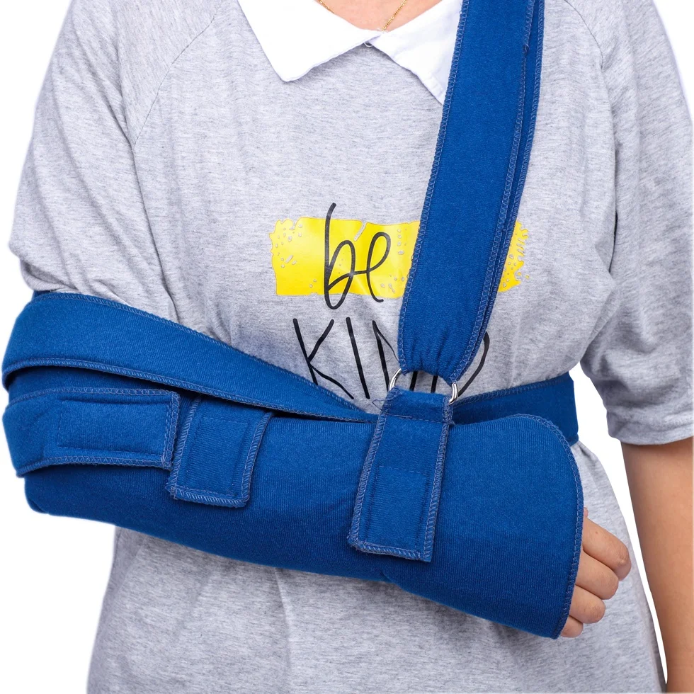 Adjustable Arm Sling Shoulder Immobilizer Medical Support Strap for Broken Fractured Arm Elbow Shoulder Support Brace