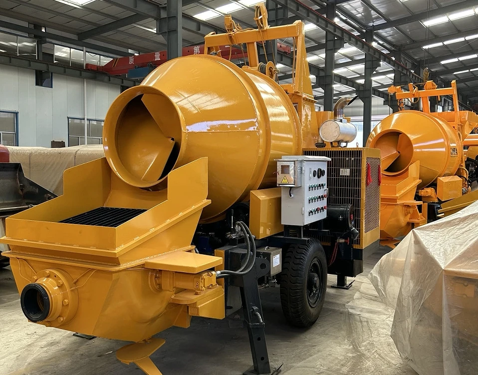 self loading cement mixing diesel driven concrete mixer with pump/portable concrete pump and mixer for concrete conveying
