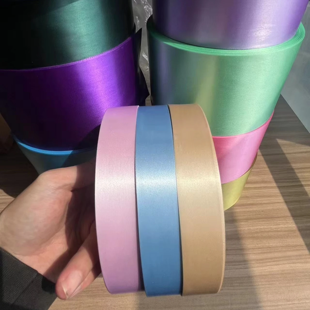 Hot Selling Light Pink Blue Custom 10mm-1620mm Satin Ribbon Roll Double Faced Satin Ribbon 25mm For Gift Ribbon