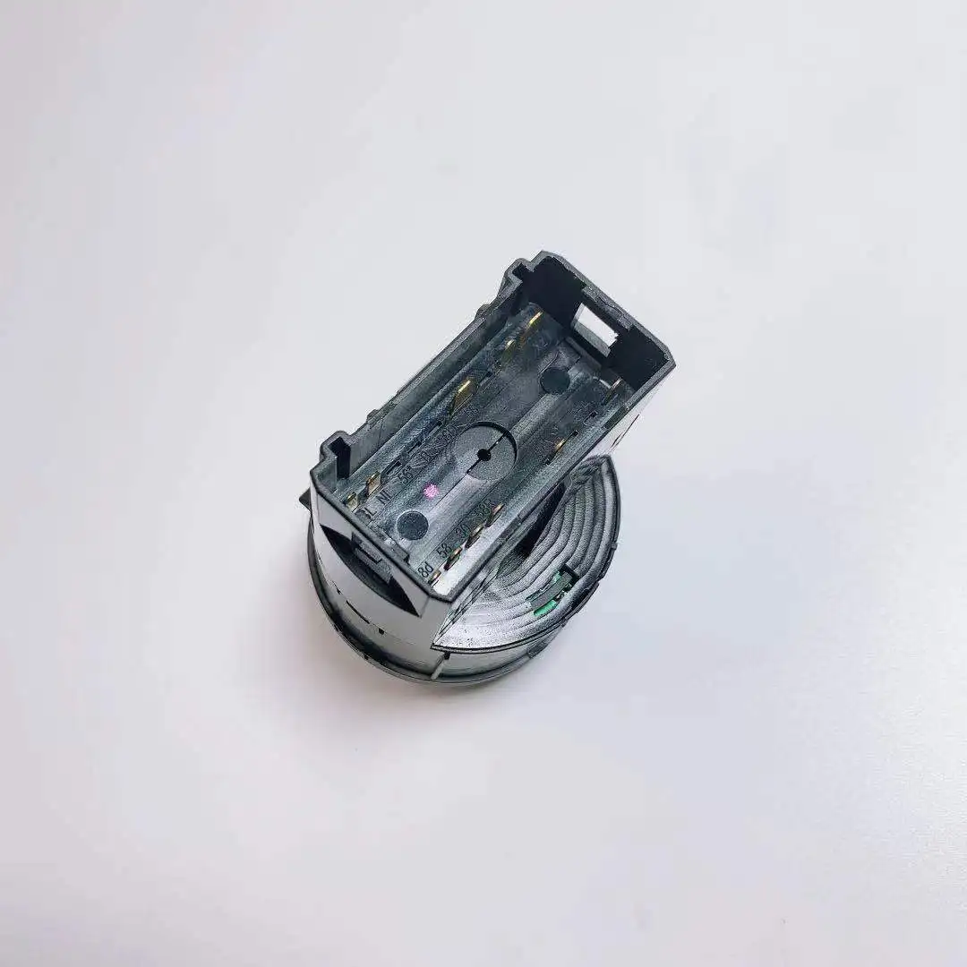 2021 Wholesale Automobile New Part Head Lamp Switch 18D941531D Headlight Switch Fog Lamp Switch