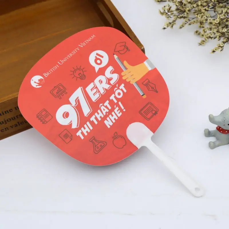 Рекламный сувенир мини ручной пластиковый вентилятор с логотипом Печатный PP маленький вентилятор