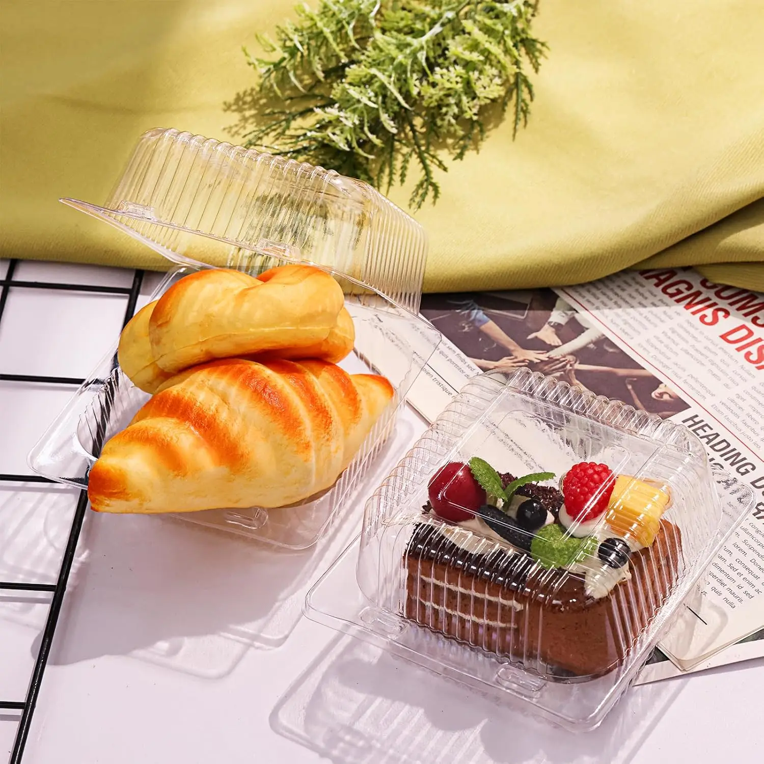Plastic cake slicing container with transparent lid boxes for packaging fruit box