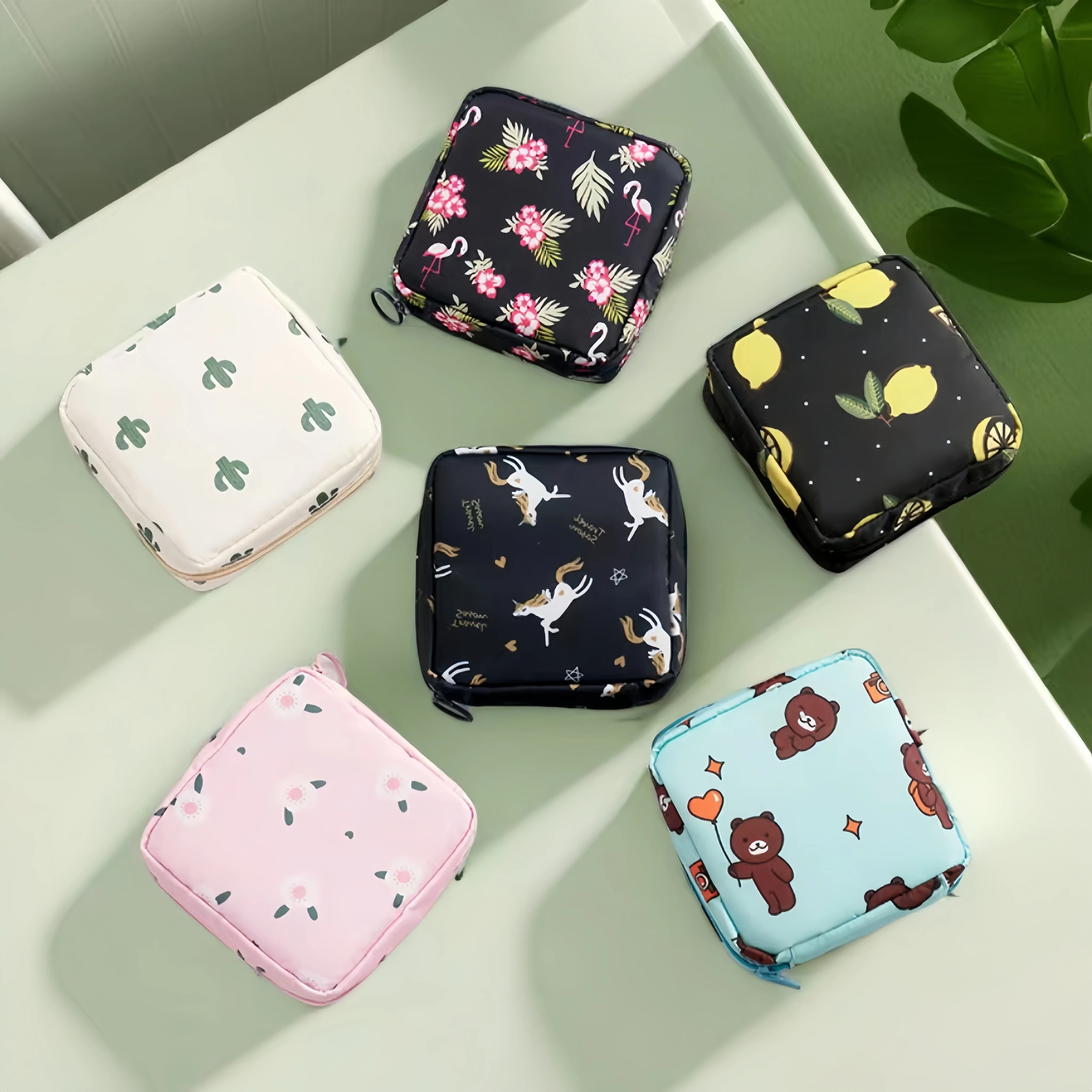 Travel Toiletry Wholesale Waterproof Portable  Organizer Sanitary Storage Bag Women Tampon Napkins Pad Pouch
