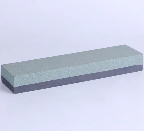 Зеленый корундовый точильный камень для ножей на кухне