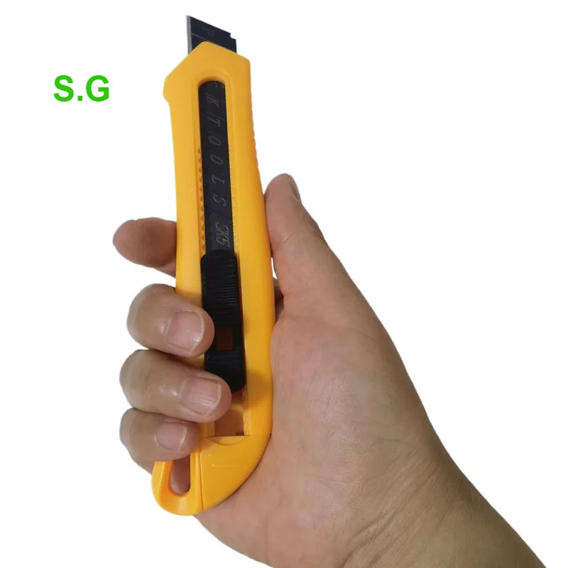 plastic handle body 18mm snap off blade electrician box cutter knife
