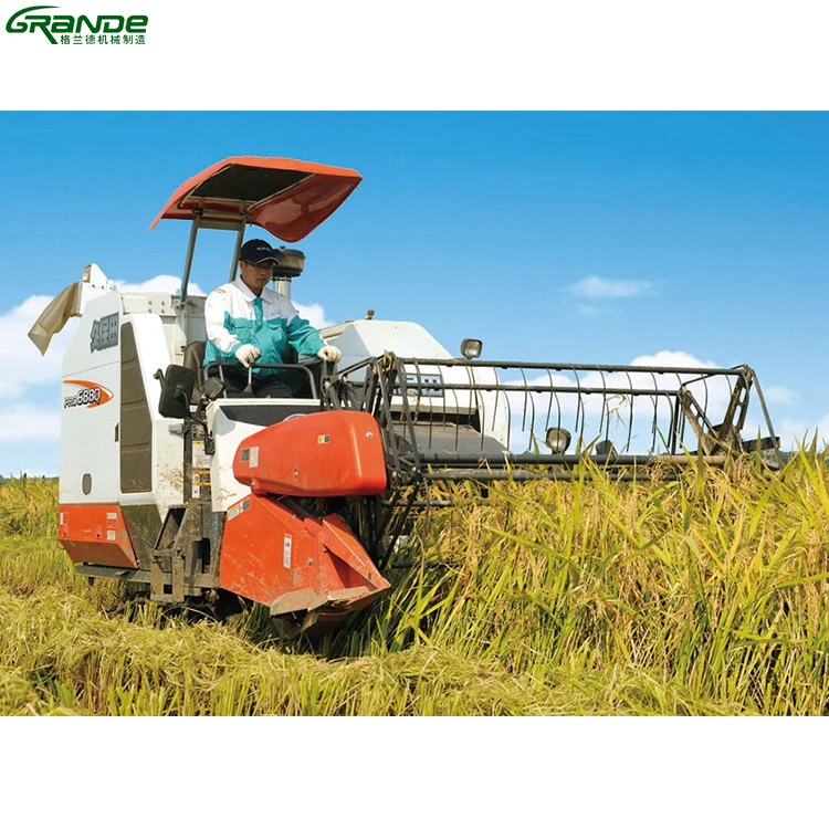 Japanese secondhand KUBOTA PRO688Q rice wheat combine harvester