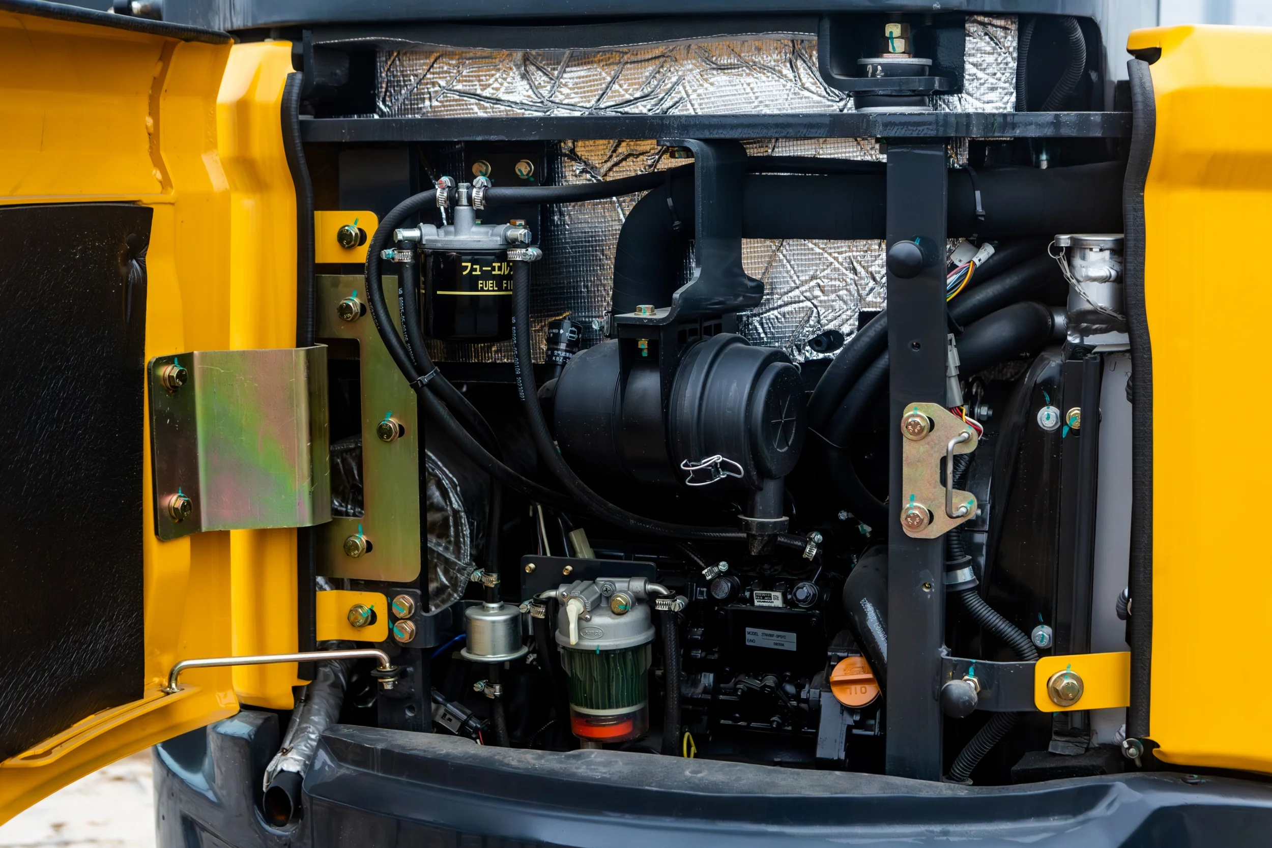 Strong Power Small Bagger Farm Diesel Engine Escavatore CE Approve 3Ton 4Ton Mini Excavator