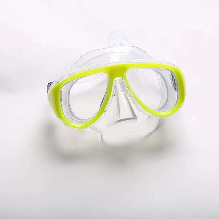 Large Frame Two-Piece Diving Kit with PC Lens and PVC Pipe Body Diving Goggles with Breathing Tube