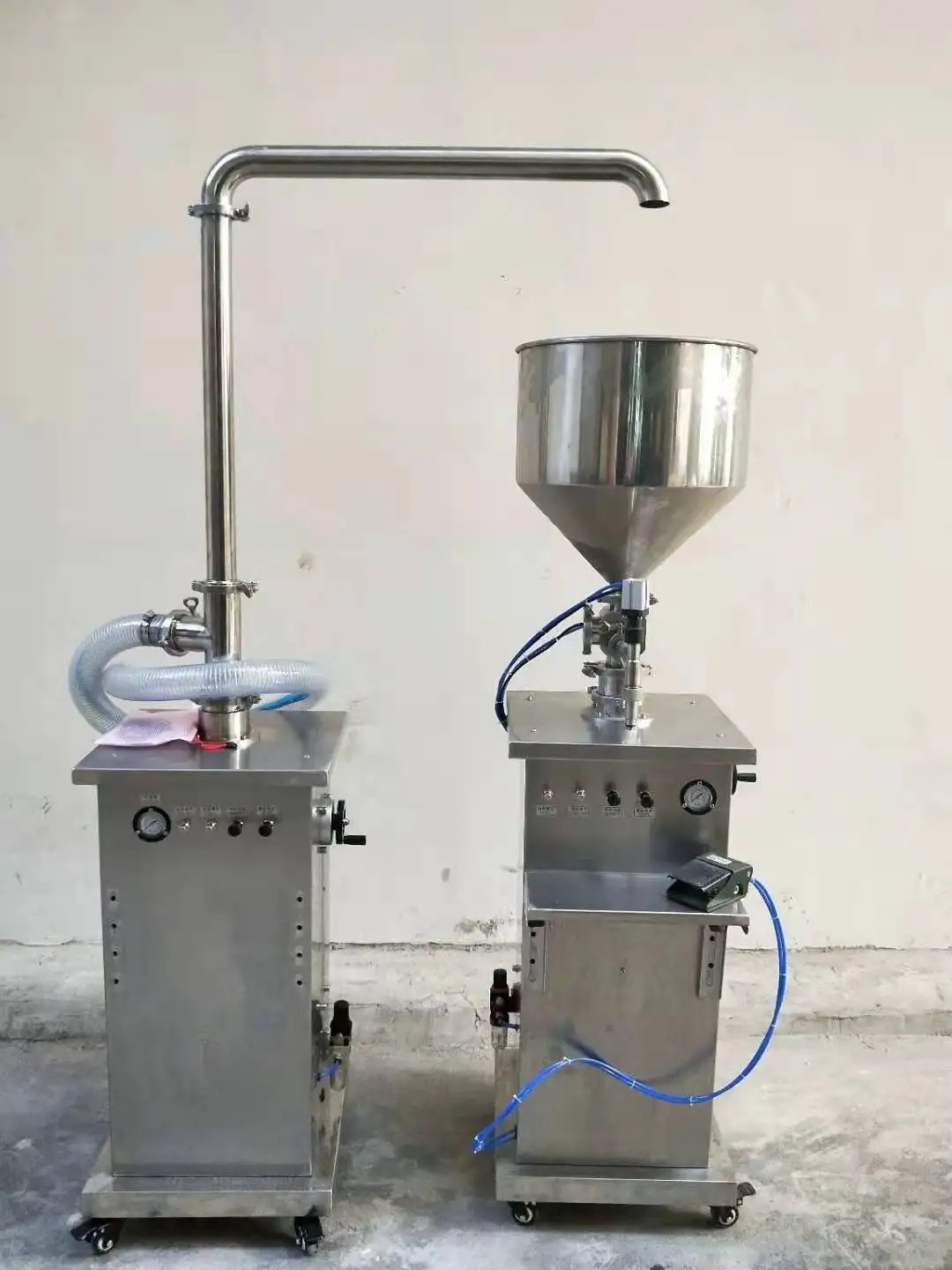 Small Manufacturing Machines Oil filling Machine Liquid Cream Paste Snail Filling Machine