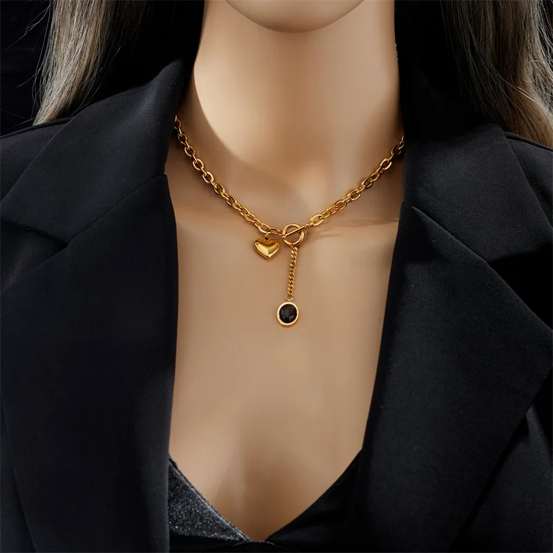 Simple Fashion 18K Gold Plated Tassels Thick Chain Stainless Steel T Buckle Love Pendant Necklace