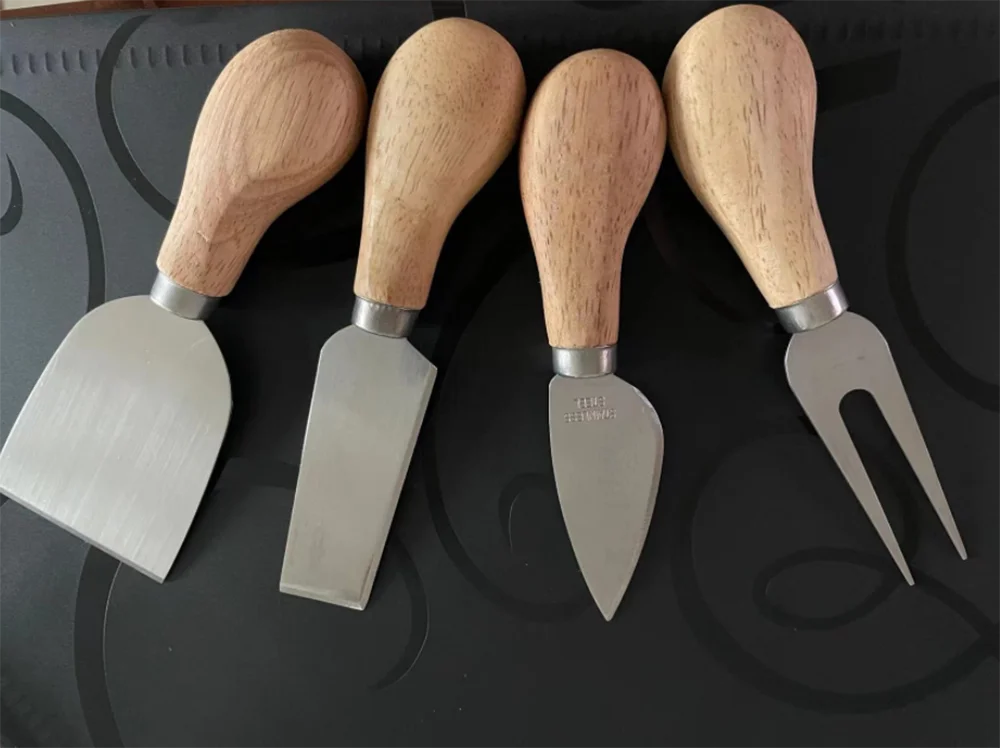 Xingye Oka Wood Handle  Cute 420 Stainless Steel 4pcs Restaurant Kitchen Cutlery Cheese Fork Flat Knife Cake Dessert Knives