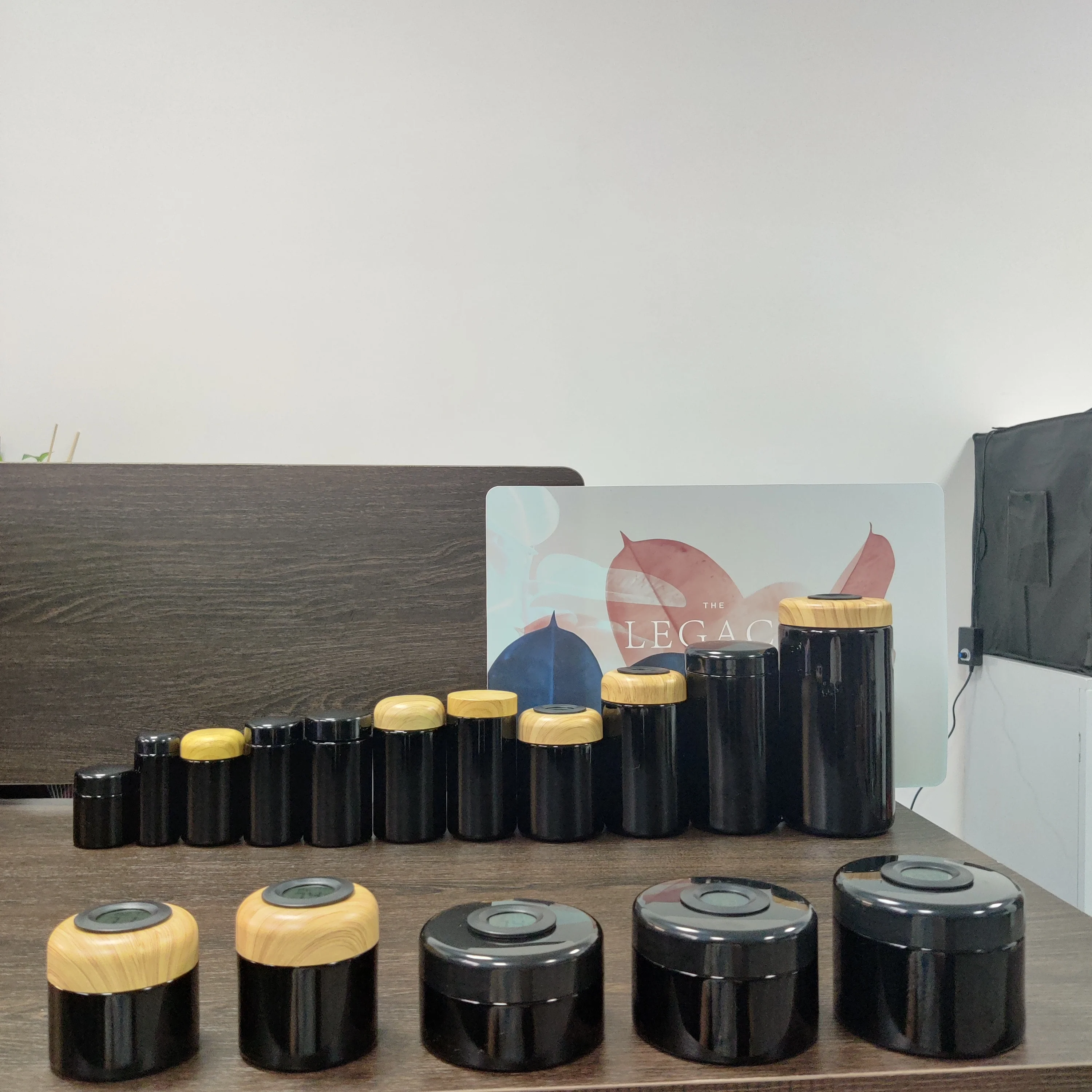 Round Large 250g 500g UV Black Dark Ultra Violet Stash Jar Herb UV Smell Proof Air Tight Ultraviolet Storage Glass Jar