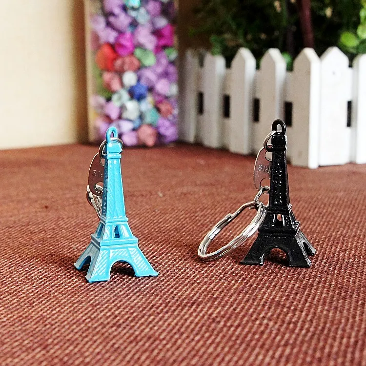 Wholesale Hot Sale Paris Souvenir Alloy 5cm Eiffel Tower Keychain Color Eiffel Tower Model Metal Keychain