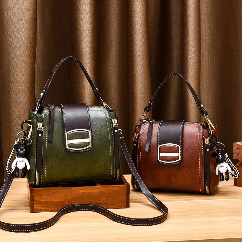 new 2023 wholesale Korean fashion Designer Purses Famous Brands new model trending Leather PU hang bags for ladies design bags