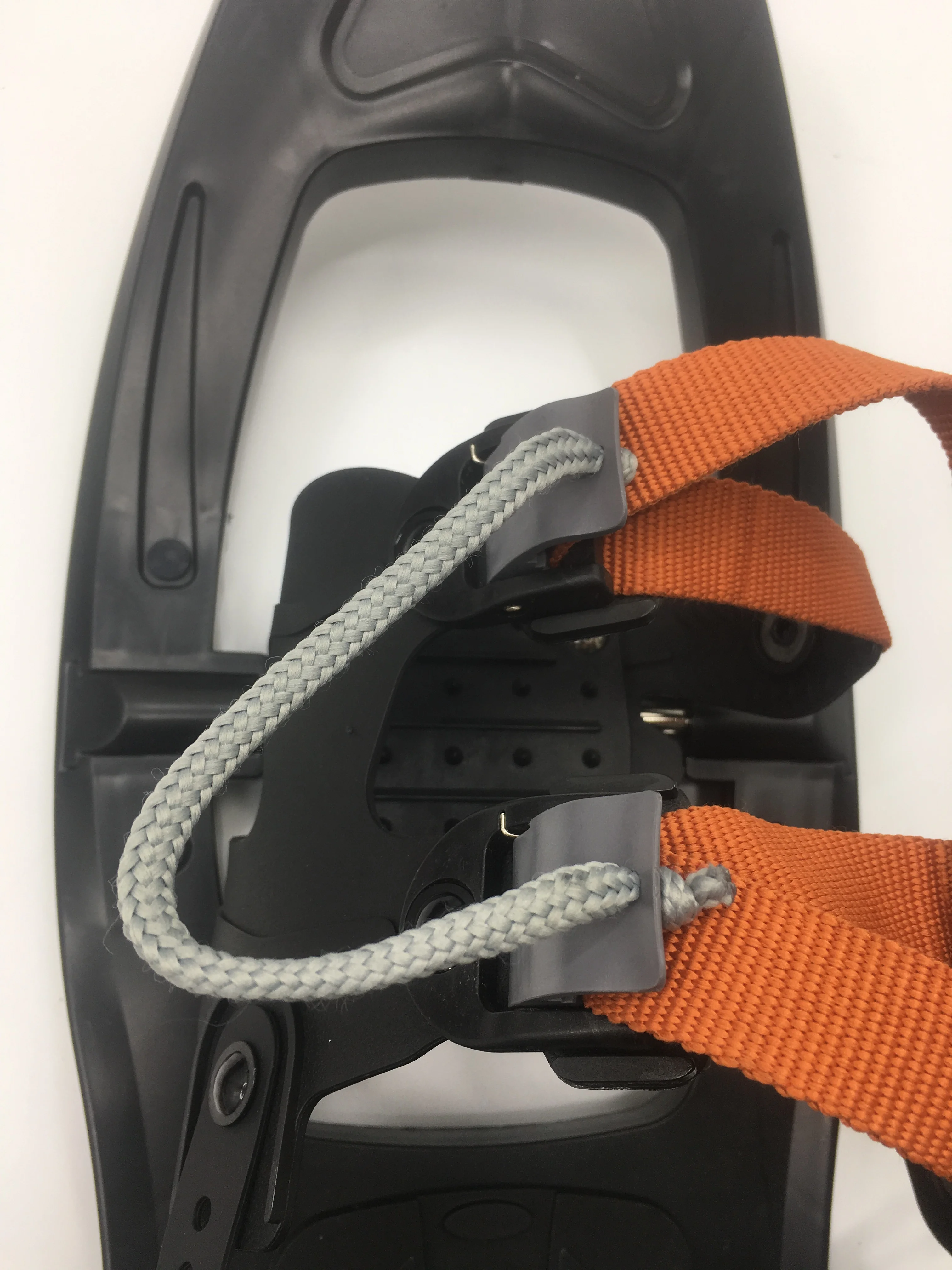 Customized Winter Outdoor Adventure Hiking, Skiing Snowshoes Climbing Aluminum Alloy Snowshoes