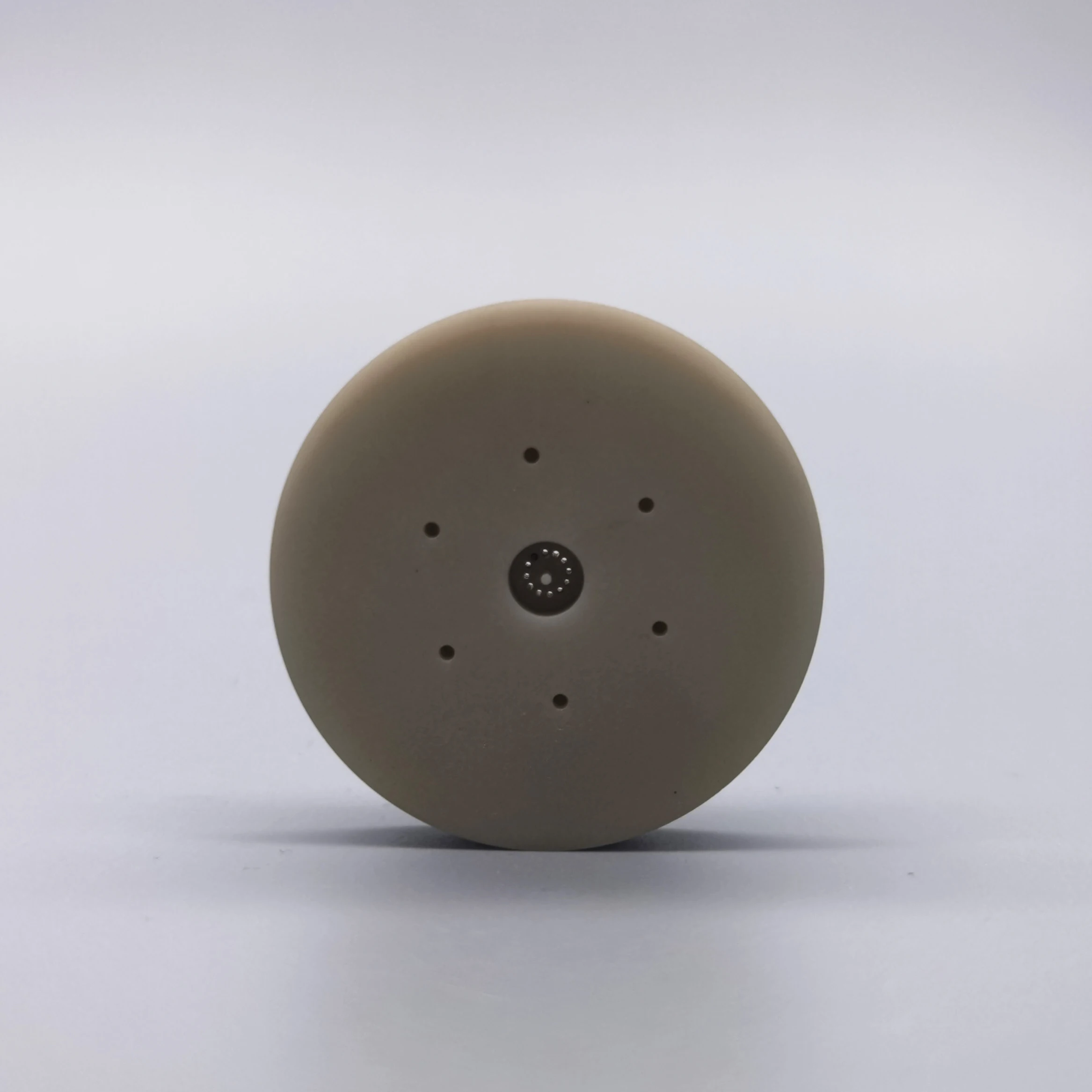 High Electrical Insulation Aluminum Nitride Ceramic Disc Plate