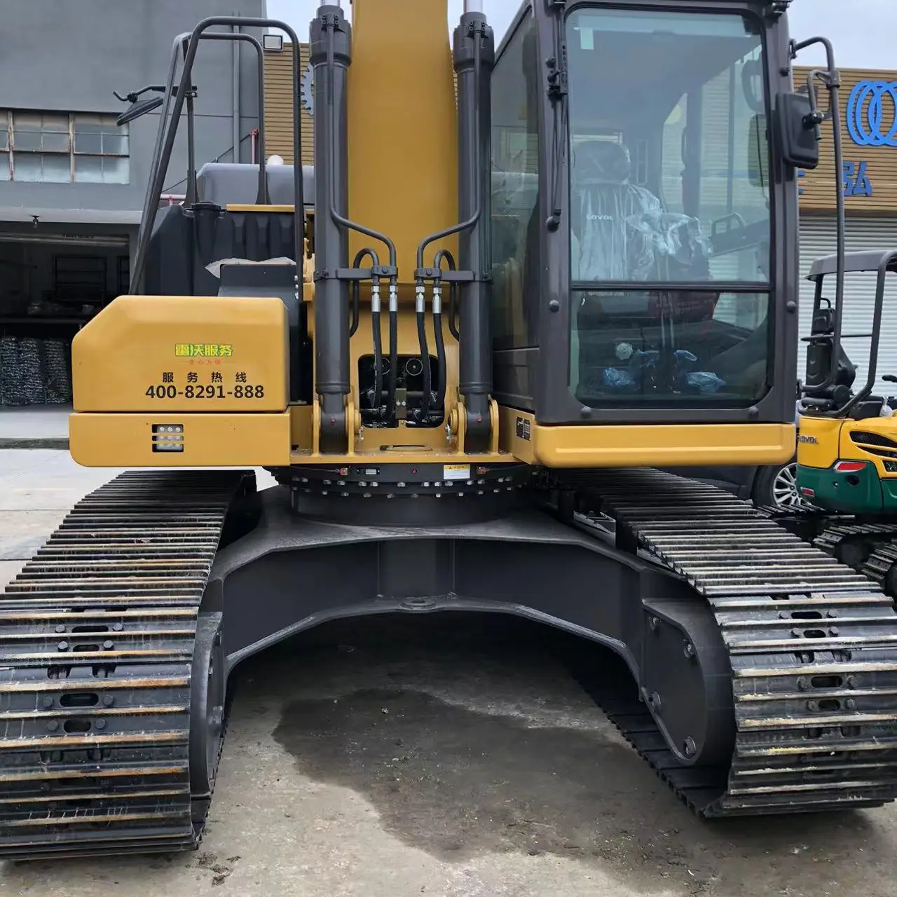 New machine Lovol 100% new machine Lovol FR210F excavator is sold in large factories in China