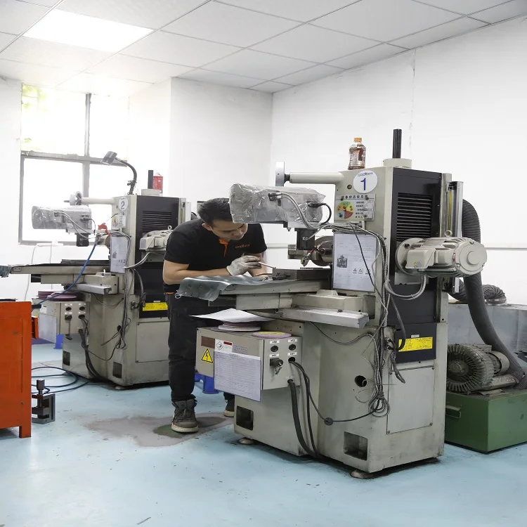 Custom cheap plastic injection mold car Injection Moulding for small desktop plastic injection molding machine