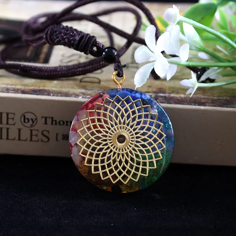 Factory Handmade Craft Resin Crystal Gravel Pendant Sweater Necklace Chain with Rope Orgone Energy Healing Necklace Gifts