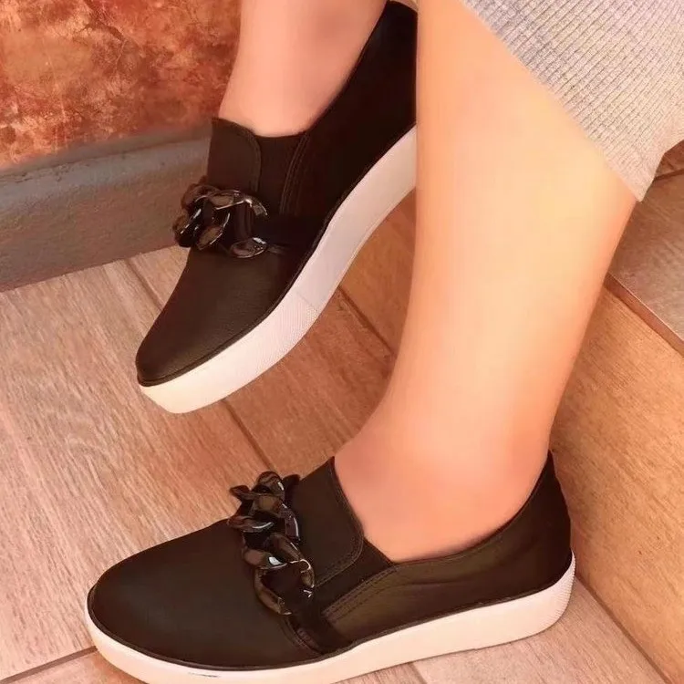2022 The most popular styles in Southeast Asia black sneakers casual shoes for woman