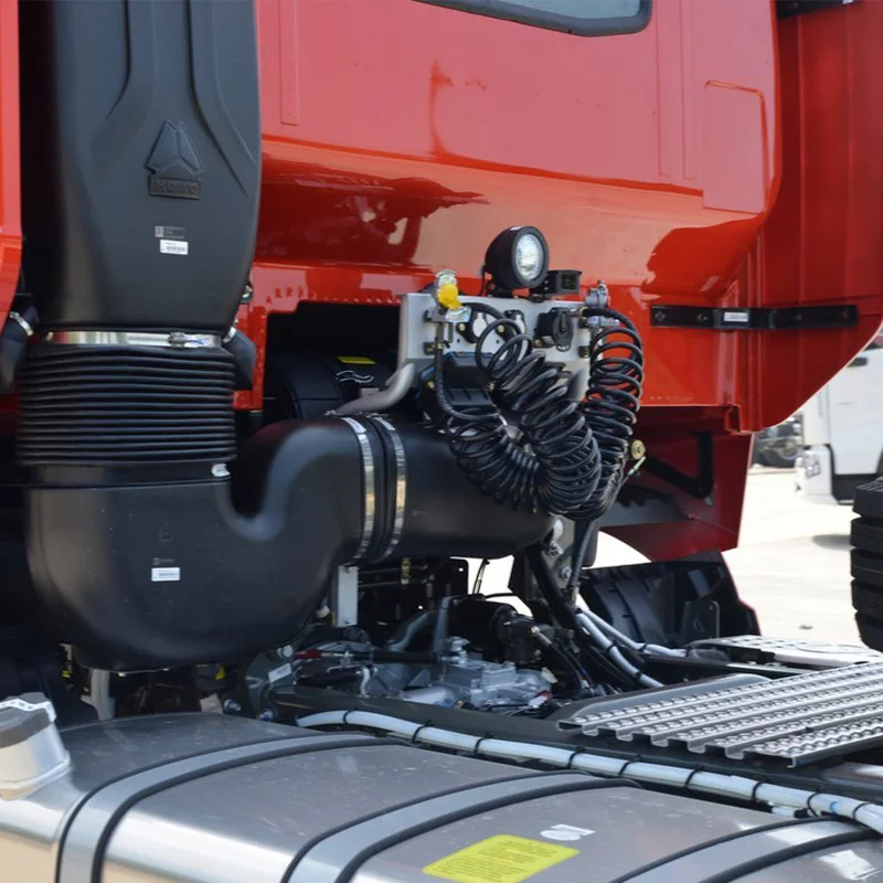 Good Quality And Low Price Howo 7 Tractor Truck 6X4 Tractor Truck Original Brand New Engine Port Terminal Tractor Truck