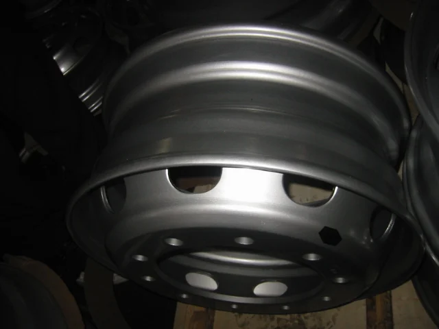 Hot selling 22.5 Inch Tubeless Steel Truck Wheel Rims for Heavy Trucks