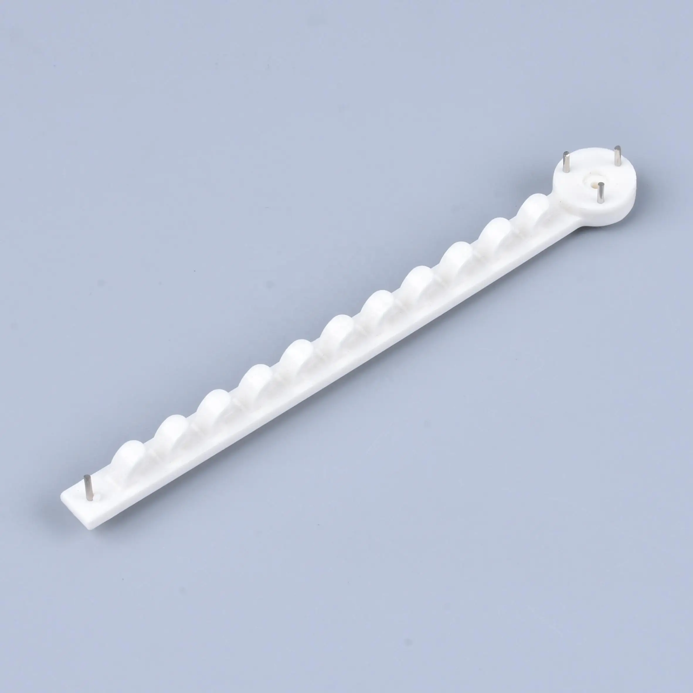 Dreieins 115 Pieces Plastic And Iron Frame Hanging Hooks For Picture