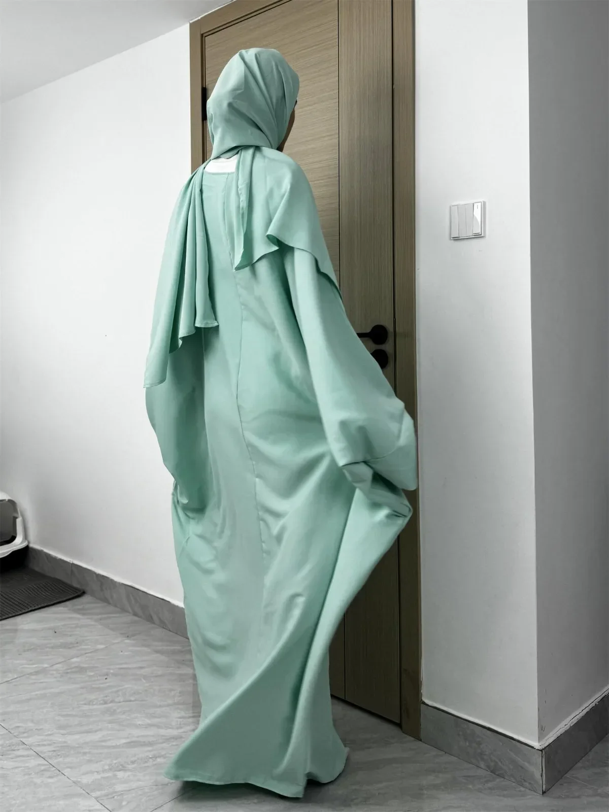 Women Jilbabs Islamic Clothing Dubai Robe Turkish Muslim Abayas With Hijab Two Pieces Modest Prayer Ethnic Dresses Loose Kaftans