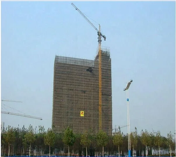 
Used zoomilon TC5610 tower crane and used mast section supply 