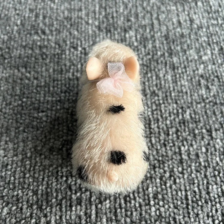 Cross border hot selling soft silicone pig simulation rebirth realistic office decompression toy pet bow silicone pig