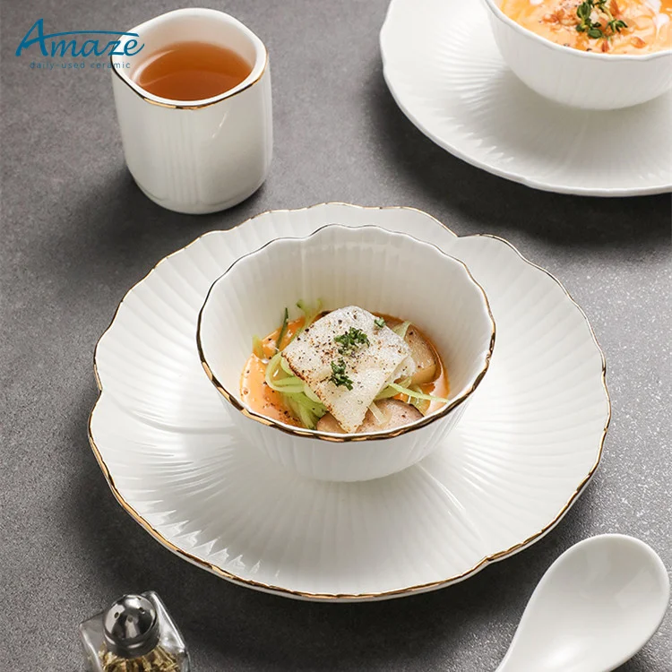 Hotel Restaurant Used Custom logo Luxury Plate Set Dinnerware Ceramic Dinner Dessert Serving Plate with Gold Rim
