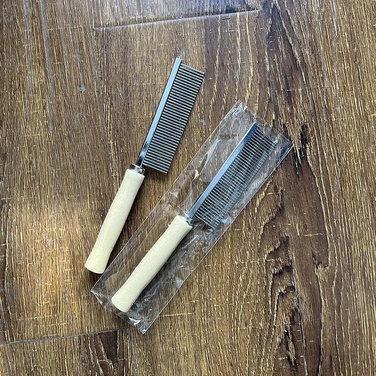 Wholesale Stainless Steel Teeth Wood Cat Comb Grooming Flea Lice Comb for Pet