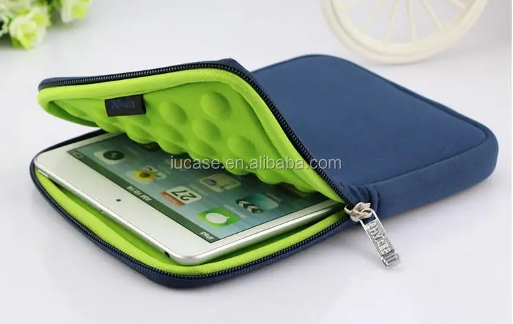 Casepert Embossed Neoprene Padded 7.9 ~ 15.7 inch Laptop Case Tablet Protective Cover Sleeve Bag Neoprene Laptop Sleeve