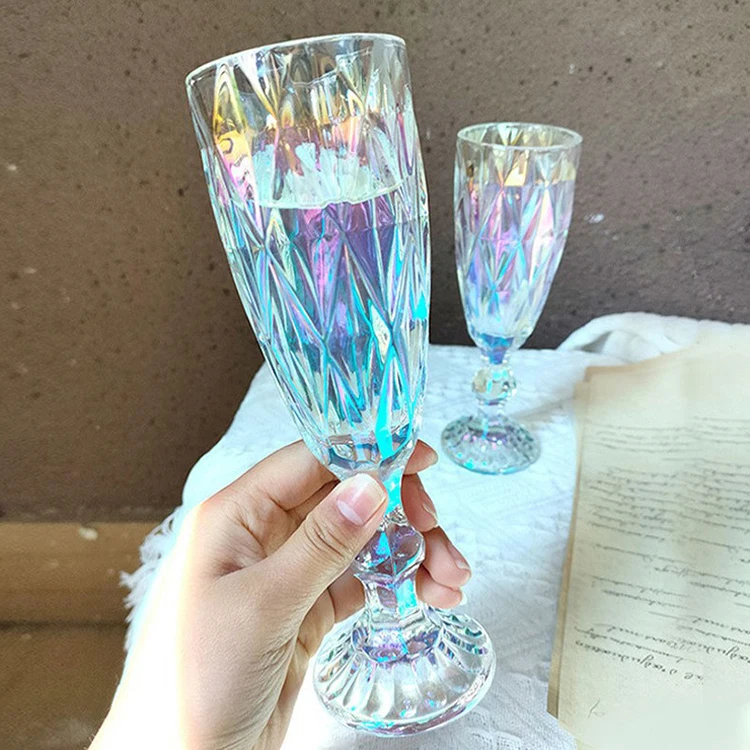 Hot Sale Diamond Pattern Colored Champagne Goblet Creative Wedding Party Gift Beer Wine Glasses