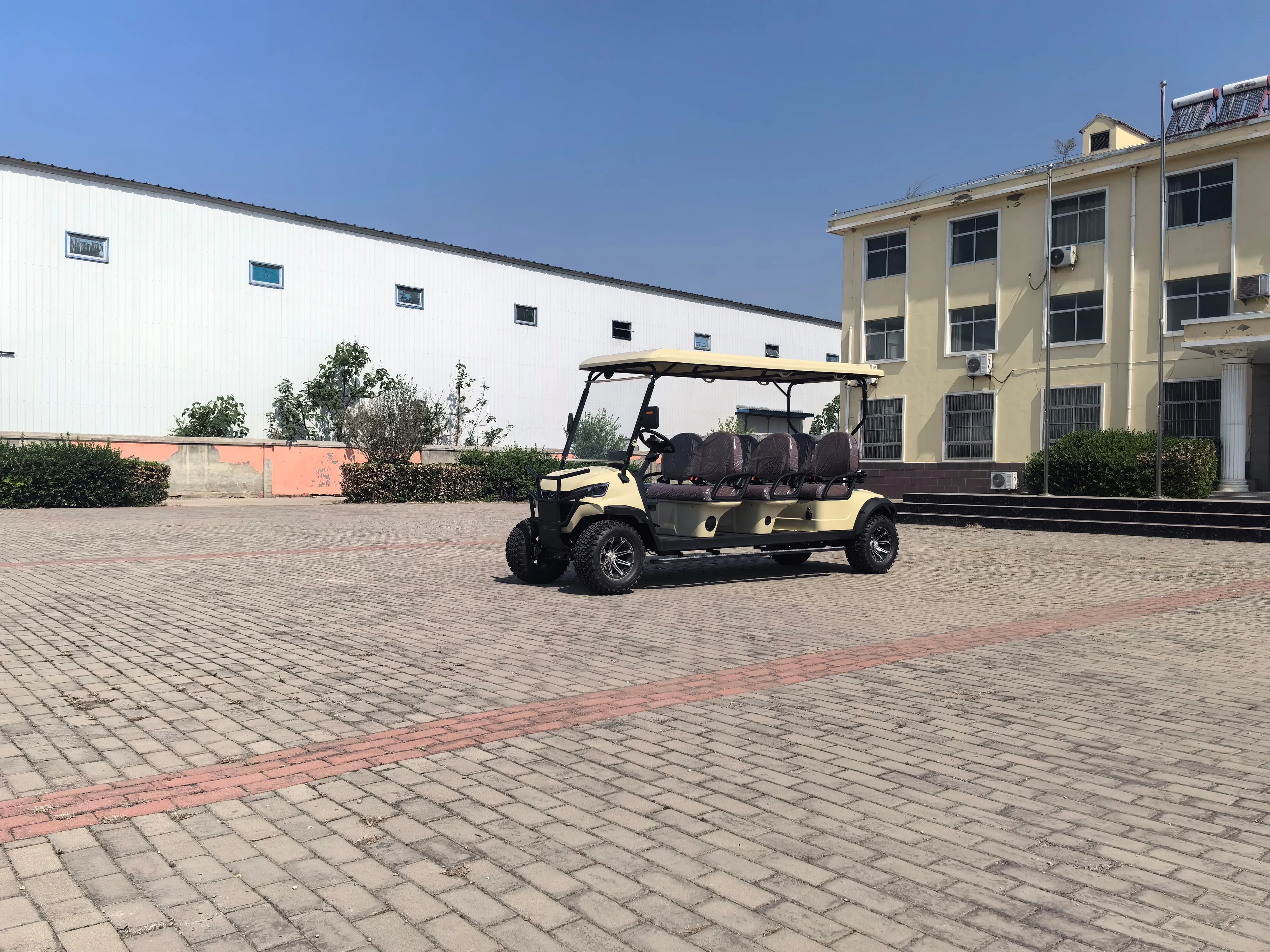 mini golf electric car with Bumper wholesale golf car Utility  hunting golf buggy electric