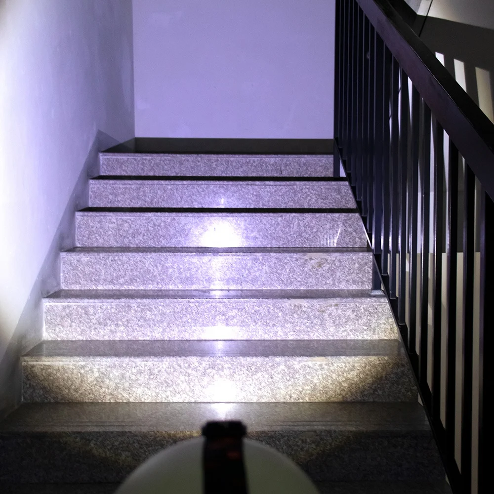 high power 18650 battery XHP50 zoom focus light camping hunting LED head light