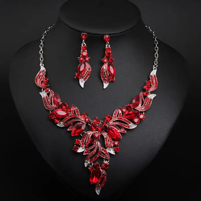 fancy jewelry set